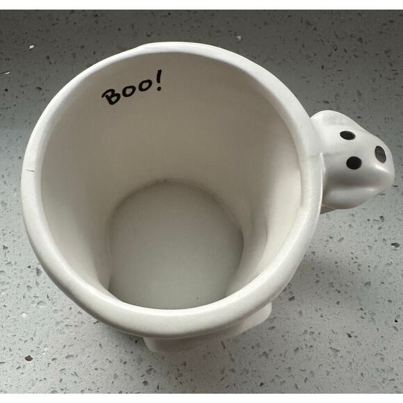 Spooky Season Ceramic Halloween RIP Tombstone With Ghost Topper Mug - Picture 2 of 3